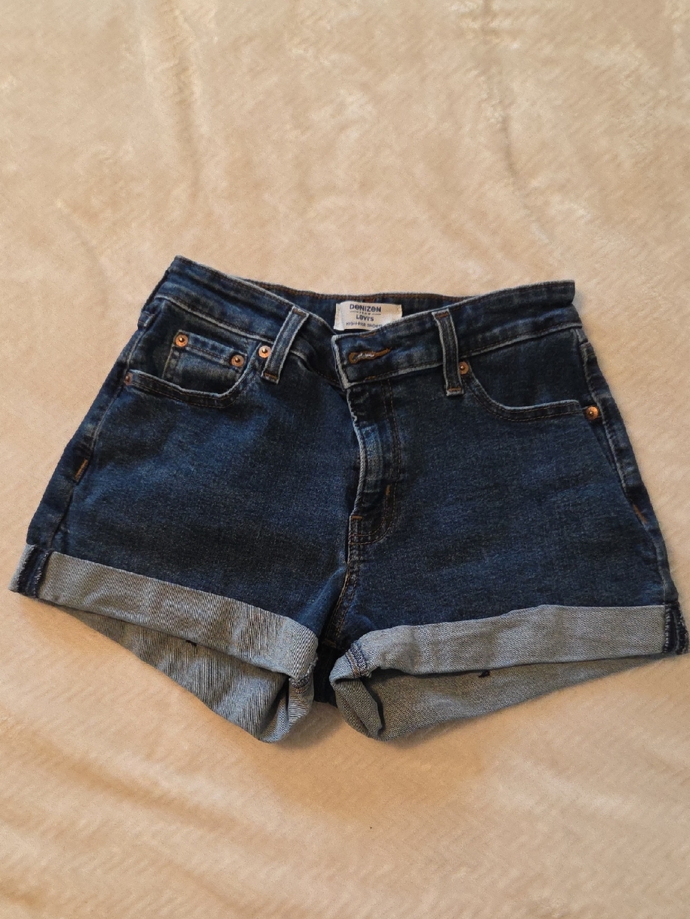 Levi's Denizen Dark Blue Rolled Cuff Denim Shorts Size 27
